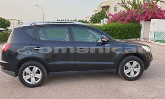 Buy Used Toyota RAV4 Black Car in Al khuwair in al-Batinah Buy Used Toyota RAV4 Black Car in Al khuwair in al-Batinah