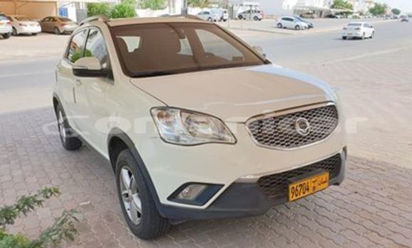 Buy Used SsangYong Actyon White Car in Al khuwair in al-Batinah