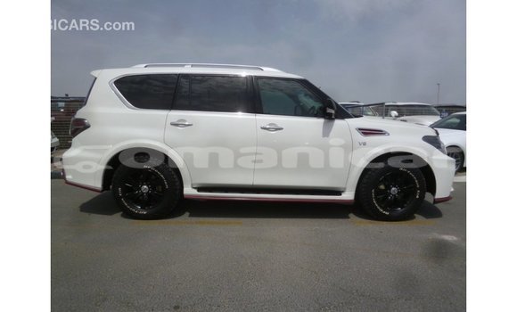 Buy Import Nissan Patrol White Car in Import - Dubai in Dhufar Buy Import Nissan Patrol White Car in Import - Dubai in Dhufar