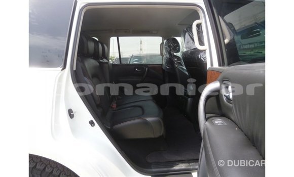 Buy Import Nissan Patrol White Car in Import - Dubai in Dhufar Buy Import Nissan Patrol White Car in Import - Dubai in Dhufar