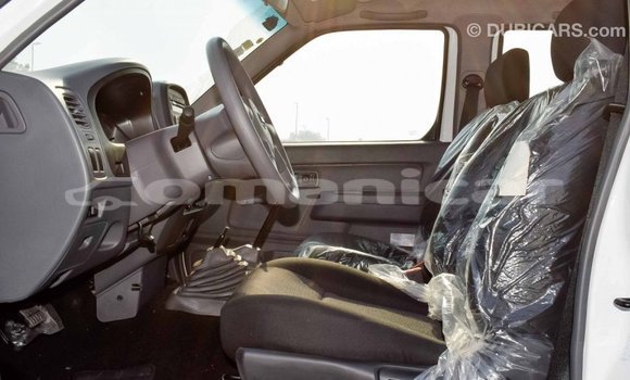 Buy Import Nissan NP 300 White Car in Import - Dubai in Dhufar Buy Import Nissan NP 300 White Car in Import - Dubai in Dhufar