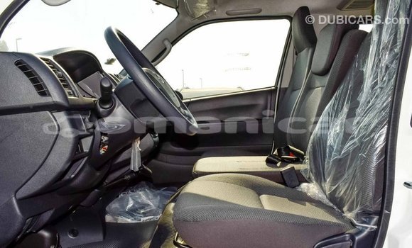 Buy Import Toyota Hiace White Car in Import - Dubai in Dhufar Buy Import Toyota Hiace White Car in Import - Dubai in Dhufar