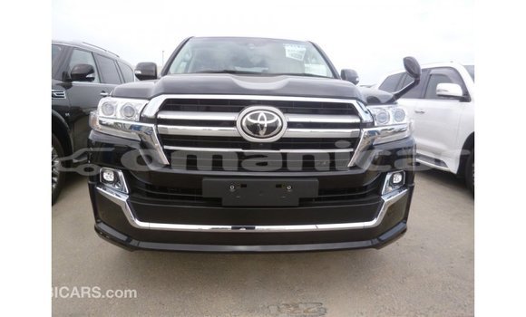 Buy Import Toyota Land Cruiser Black Car in Import - Dubai in Dhufar Buy Import Toyota Land Cruiser Black Car in Import - Dubai in Dhufar