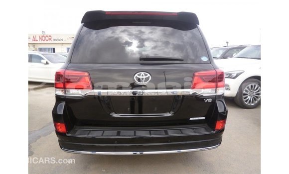 Buy Import Toyota Land Cruiser Black Car in Import - Dubai in Dhufar Buy Import Toyota Land Cruiser Black Car in Import - Dubai in Dhufar