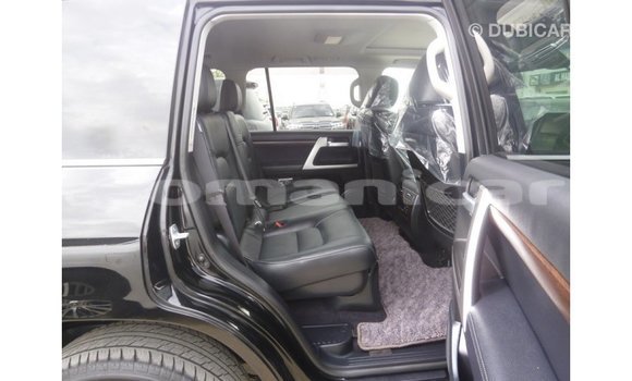 Buy Import Toyota Land Cruiser Black Car in Import - Dubai in Dhufar Buy Import Toyota Land Cruiser Black Car in Import - Dubai in Dhufar
