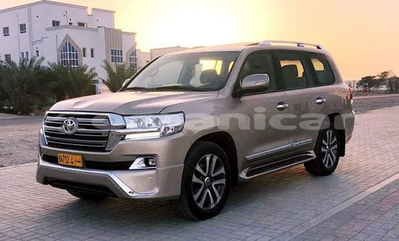 Buy Used Toyota Land Cruiser Other Car in Muscat in Masqat Buy Used Toyota Land Cruiser Other Car in Muscat in Masqat