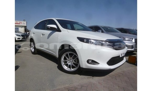 Buy Import Toyota Harrier White Car in Import - Dubai in Dhufar Buy Import Toyota Harrier White Car in Import - Dubai in Dhufar