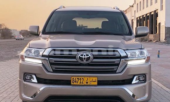 Buy Used Toyota Land Cruiser Other Car in Muscat in Masqat Buy Used Toyota Land Cruiser Other Car in Muscat in Masqat