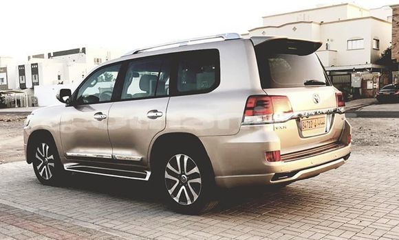 Buy Used Toyota Land Cruiser Other Car in Muscat in Masqat Buy Used Toyota Land Cruiser Other Car in Muscat in Masqat