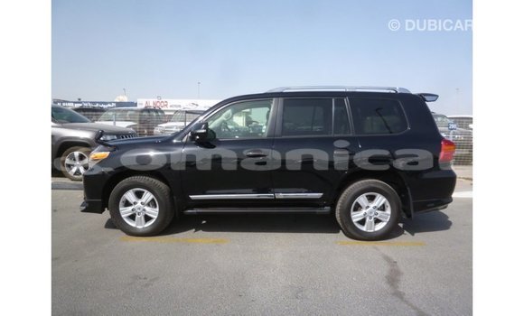 Buy Import Toyota Land Cruiser Black Car in Import - Dubai in Dhufar Buy Import Toyota Land Cruiser Black Car in Import - Dubai in Dhufar