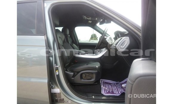 Buy Import Land Rover Range Rover Green Car in Import - Dubai in Dhufar Buy Import Land Rover Range Rover Green Car in Import - Dubai in Dhufar