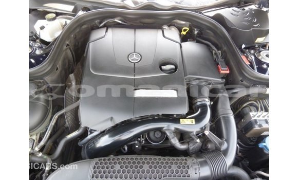 Buy Import Mercedes-Benz 200 Blue Car in Import - Dubai in Dhufar Buy Import Mercedes-Benz 200 Blue Car in Import - Dubai in Dhufar