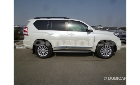 Buy Import Toyota Prado White Car in Import - Dubai in Dhufar Buy Import Toyota Prado White Car in Import - Dubai in Dhufar