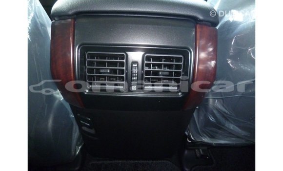 Buy Import Toyota Prado White Car in Import - Dubai in Dhufar Buy Import Toyota Prado White Car in Import - Dubai in Dhufar