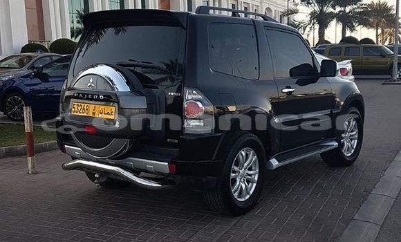 Buy Used Mitsubishi Pajero Black Car in Muscat in Masqat Buy Used Mitsubishi Pajero Black Car in Muscat in Masqat