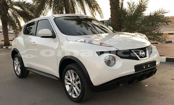 Buy Used Nissan Juke White Car in Muscat in Masqat