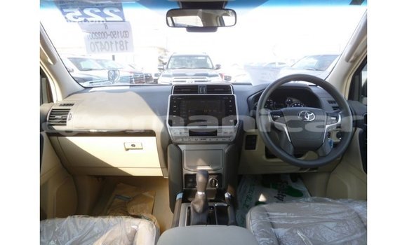 Buy Import Toyota Prado Black Car in Import - Dubai in Dhufar Buy Import Toyota Prado Black Car in Import - Dubai in Dhufar