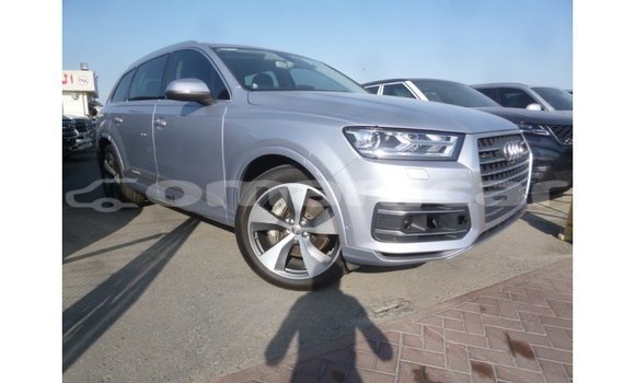 Buy Import Audi Q7 Other Car in Import - Dubai in Dhufar