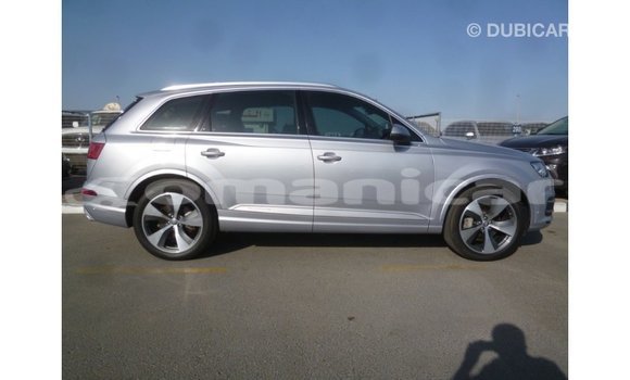 Buy Import Audi Q7 Other Car in Import - Dubai in Dhufar Buy Import Audi Q7 Other Car in Import - Dubai in Dhufar