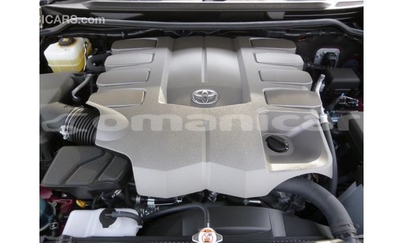 Buy Import Toyota Land Cruiser Other Car in Import - Dubai in Dhufar Buy Import Toyota Land Cruiser Other Car in Import - Dubai in Dhufar