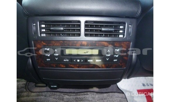 Buy Import Toyota Land Cruiser White Car in Import - Dubai in Dhufar Buy Import Toyota Land Cruiser White Car in Import - Dubai in Dhufar