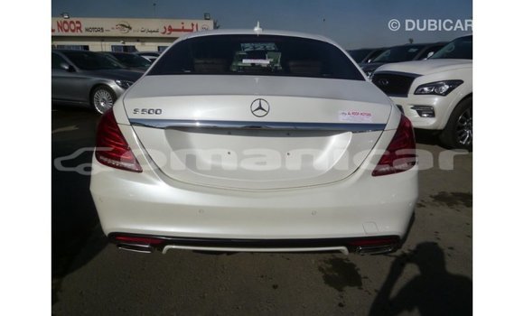 Buy Import Mercedes-Benz 190 White Car in Import - Dubai in Dhufar Buy Import Mercedes-Benz 190 White Car in Import - Dubai in Dhufar