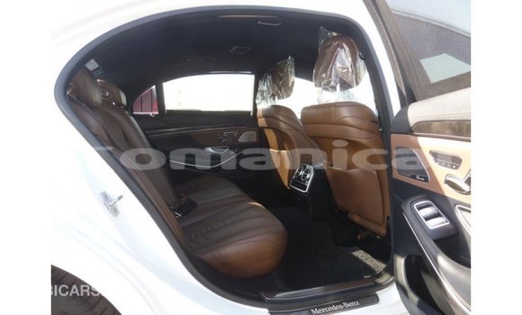 Buy Import Mercedes-Benz 190 White Car in Import - Dubai in Dhufar Buy Import Mercedes-Benz 190 White Car in Import - Dubai in Dhufar