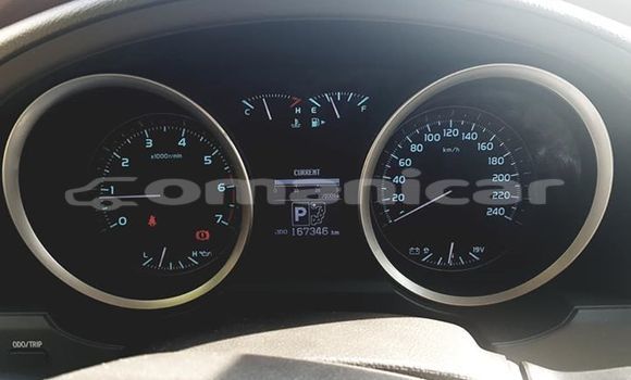 Buy Used Toyota Land Cruiser Beige Car in Muscat in Masqat Buy Used Toyota Land Cruiser Beige Car in Muscat in Masqat