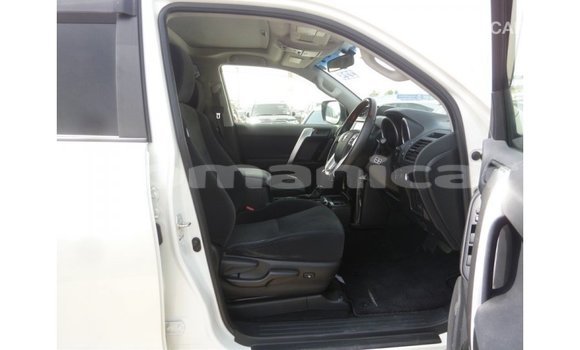 Buy Import Toyota Prado White Car in Import - Dubai in Dhufar Buy Import Toyota Prado White Car in Import - Dubai in Dhufar