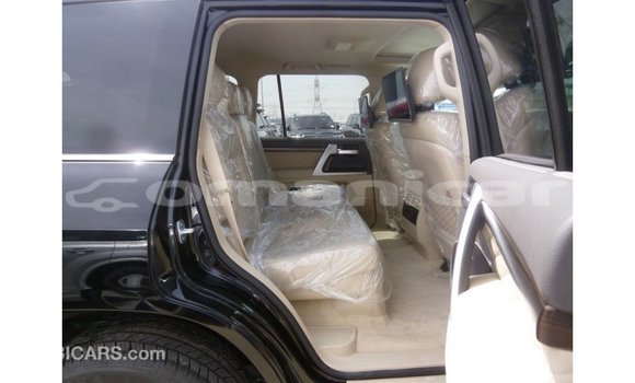 Buy Import Toyota Land Cruiser Black Car in Import - Dubai in Dhufar Buy Import Toyota Land Cruiser Black Car in Import - Dubai in Dhufar