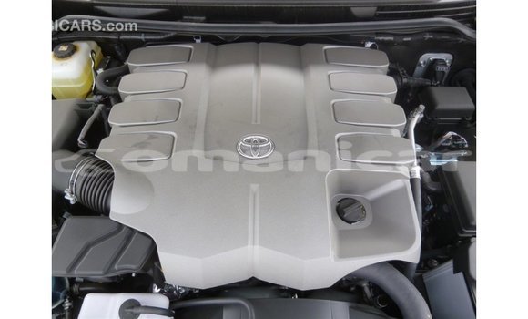 Buy Import Toyota Land Cruiser Black Car in Import - Dubai in Dhufar Buy Import Toyota Land Cruiser Black Car in Import - Dubai in Dhufar