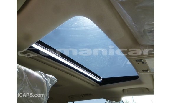 Buy Import Toyota Land Cruiser White Car in Import - Dubai in Dhufar Buy Import Toyota Land Cruiser White Car in Import - Dubai in Dhufar
