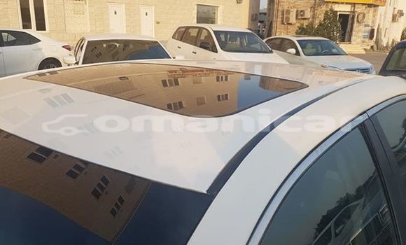 Buy Used Toyota Camry White Car in Muscat in Masqat Buy Used Toyota Camry White Car in Muscat in Masqat