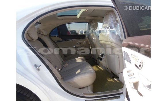 Buy Import Mercedes-Benz 190 White Car in Import - Dubai in Dhufar Buy Import Mercedes-Benz 190 White Car in Import - Dubai in Dhufar