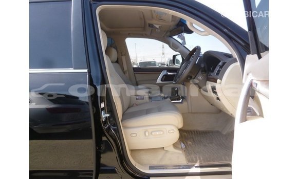 Buy Import Toyota Land Cruiser Black Car in Import - Dubai in Dhufar Buy Import Toyota Land Cruiser Black Car in Import - Dubai in Dhufar