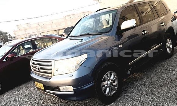 Buy Used Toyota Land Cruiser Blue Car in Muscat in Masqat Buy Used Toyota Land Cruiser Blue Car in Muscat in Masqat