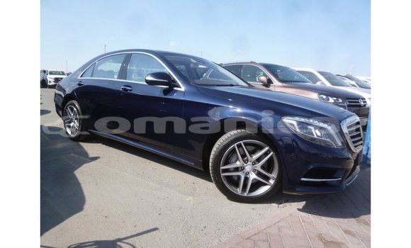 Buy Import Mercedes-Benz 190 Blue Car in Import - Dubai in Dhufar Buy Import Mercedes-Benz 190 Blue Car in Import - Dubai in Dhufar