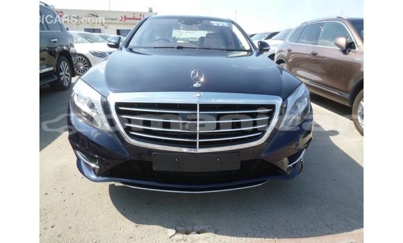 Buy Import Mercedes-Benz 190 Blue Car in Import - Dubai in Dhufar Buy Import Mercedes-Benz 190 Blue Car in Import - Dubai in Dhufar