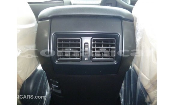 Buy Import Toyota Prado White Car in Import - Dubai in Dhufar Buy Import Toyota Prado White Car in Import - Dubai in Dhufar