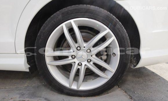 Buy Import Mercedes-Benz 200 White Car in Import - Dubai in Dhufar Buy Import Mercedes-Benz 200 White Car in Import - Dubai in Dhufar