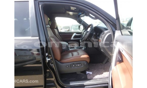 Buy Import Toyota Land Cruiser Black Car in Import - Dubai in Dhufar Buy Import Toyota Land Cruiser Black Car in Import - Dubai in Dhufar