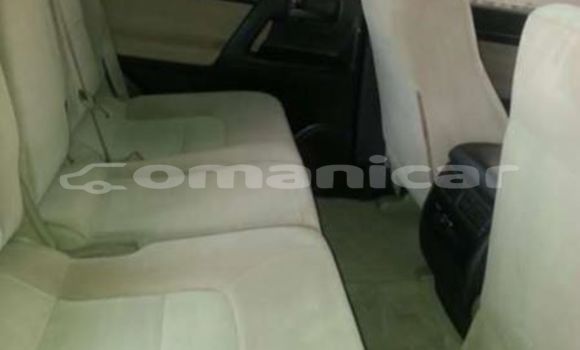 Buy Used Toyota Land Cruiser Blue Car in Muscat in Masqat Buy Used Toyota Land Cruiser Blue Car in Muscat in Masqat