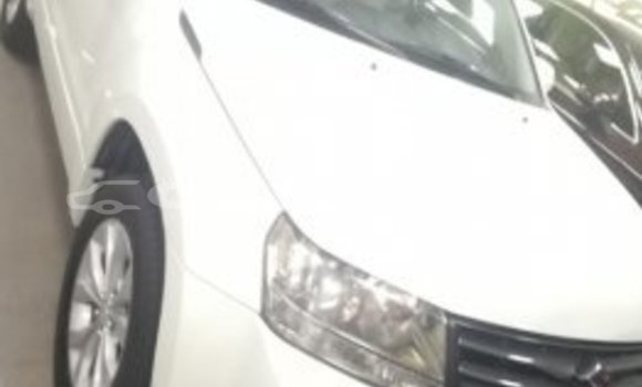 Buy Used Suzuki Grand Vitara White Car in Muscat in Masqat