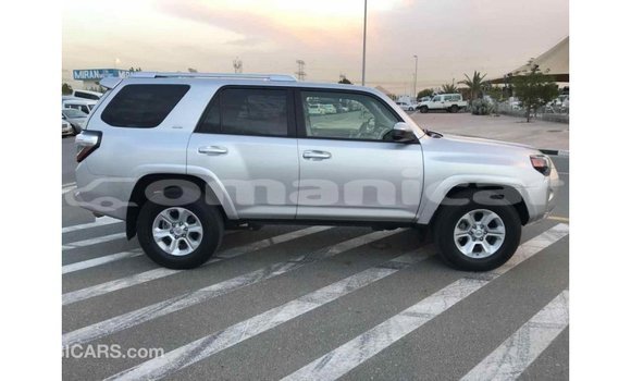 Buy Import Toyota 4Runner Other Car in Import - Dubai in Dhufar Buy Import Toyota 4Runner Other Car in Import - Dubai in Dhufar