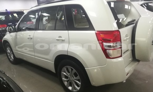 Buy Used Suzuki Grand Vitara White Car in Muscat in Masqat Buy Used Suzuki Grand Vitara White Car in Muscat in Masqat