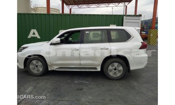 Buy Import Lexus LX White Car in Import - Dubai in Dhufar Buy Import Lexus LX White Car in Import - Dubai in Dhufar