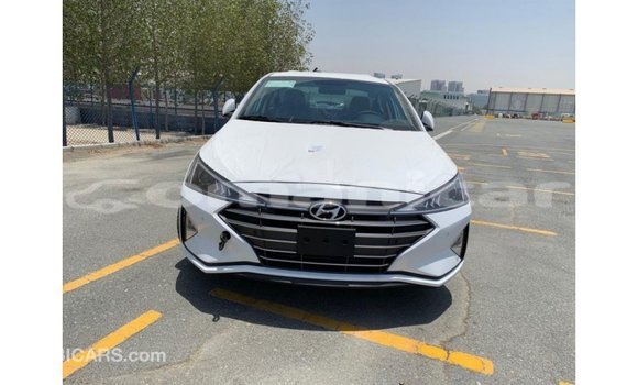 Buy Import Hyundai Elantra White Car in Import - Dubai in Dhufar Buy Import Hyundai Elantra White Car in Import - Dubai in Dhufar