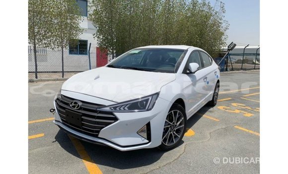 Buy Import Hyundai Elantra White Car in Import - Dubai in Dhufar Buy Import Hyundai Elantra White Car in Import - Dubai in Dhufar
