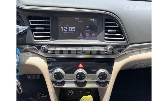 Buy Import Hyundai Elantra White Car in Import - Dubai in Dhufar Buy Import Hyundai Elantra White Car in Import - Dubai in Dhufar