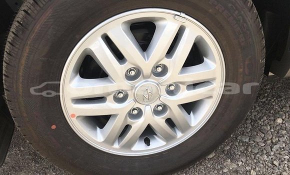 Buy Import Hyundai Accent White Car in Import - Dubai in Dhufar Buy Import Hyundai Accent White Car in Import - Dubai in Dhufar